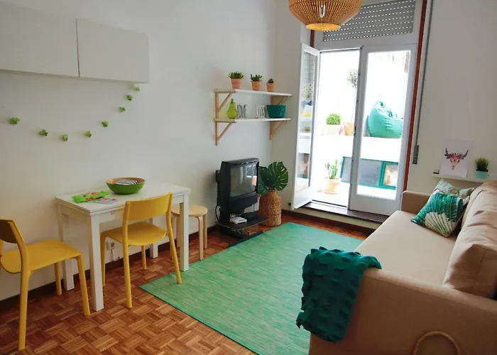 Virtudes Patio Oporto